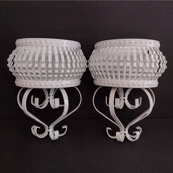 Vintage Set Of Homco Chic Shabby White Metal Wall Pocket Planter Sconce